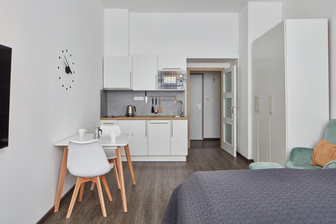 Days - Modern In New Town